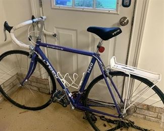Trek 1420 aluminum frame bike
