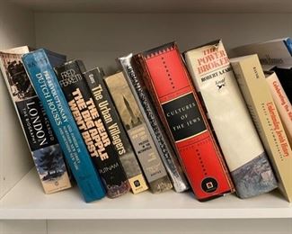 Sample of Paperback & Hardback Books. Photo 5 of 5.