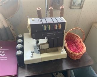 Hobbylock 794 Serger