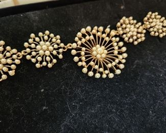 'Sunburst' Pearl Necklace