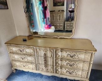 Bassett Furniture....French Provincial Rococo Credenza Dresser with Matching Mirror. 