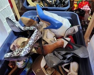 Yes, it is true....tubs filled with shoes. 