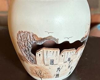 Vintage Ellis Pottery South West	5.25in H	