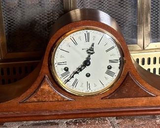 Howard Miller Triple Chime Key Wind Mantel Clock 612-1050-020 Hermle Movement West Germany	9.5 x 20.5 x 5in	HxWxD