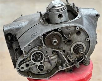 BSA A65T Thunderbolt 650cc Crankcase Crank Case		
