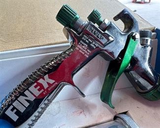 Sharpe Finex FX100 Spray Gun in Box		
