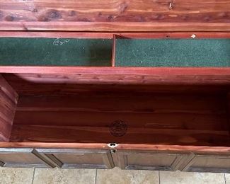 Lane Cedar Hope Chest	18 x 48 x 17in	HxWxD
