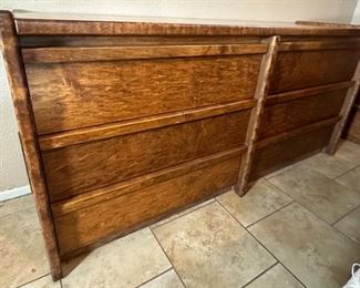 Custom Drawer Long Dresser	31 x 65 x 18.5in	HxWxD
