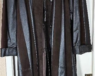 Vintage Peruzzi Leather Trench Coat Italian	XL	
