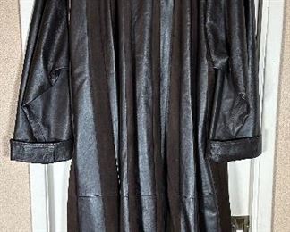 Vintage Peruzzi Leather Trench Coat Italian	XL	
