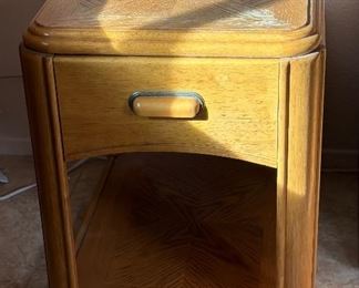 AS-IS Oak End Table Single	22.5 x 18 x 25in	HxWxD
