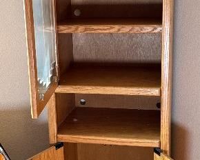 Southwest Oak Rolling Cabinet/Bookshelf	73 x 22 x 17in	HxWxD

