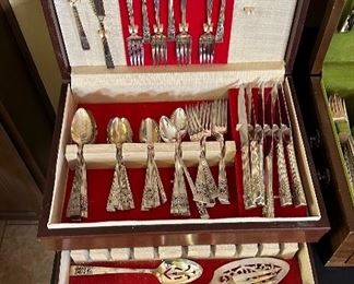 Community Silver Plate Flatware Set Coronation Hampton Court Pattern	63 pc	
