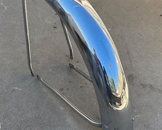 BSA Front ?’ Fender with Brackets	14x5x25in	HxWxD
