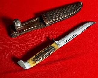 CASE XX  FIXED BLADE HUNTING KNIFE  WITH ORIGINAL SHEATH STAG HANDLE	Total knife length 9 inches blade length 5 inches	