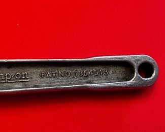 Old Vintage SNAP-ON 1/2" Drive Ratchet/Wrench No. 71-N MECHANICS Hand Tool	Wrench length 9 1/2 inches	
