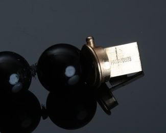 14k Gold & Onyx Bead Strand Necklace	26in Long  Beads: 9mm beads	
