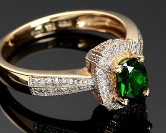 14k Gold Chrome Diopside & Diamond Ring Sz: 8	Size: 8<BR> Centerstone: 7x5mm	
