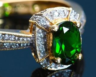 14k Gold Chrome Diopside & Diamond Ring Sz: 8	Size: 8<BR> Centerstone: 7x5mm	
