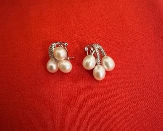 Pearl earrings