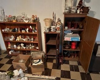 knick knacks and furniture