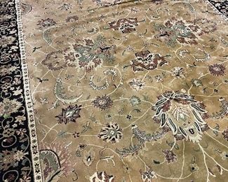 12’4” x 9’3”. couristan Rig