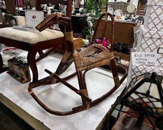 rocking horse 