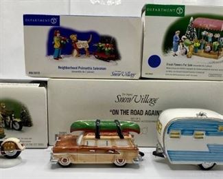 Holiday Collectibles Dept 56 Village Porcelain Accessories