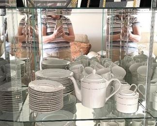 Fairfield Dinnerware