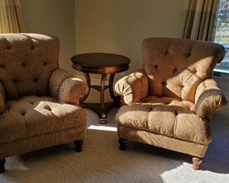Pair of upholstered comfy clubchairs