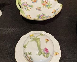 Herend “Queen Victoria” and “Rothschild” pieces
