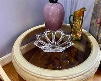 Round glass top cocktail table
