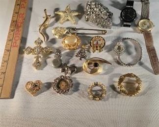 Brooches Watches