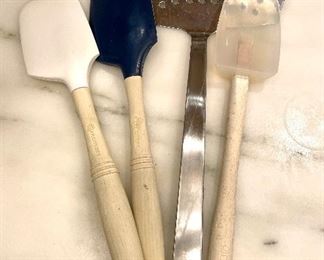 SOLD-Le Creuset, Williams Sonoma and MORE! Tons of great kitchen goodies!  Come shop the sale!