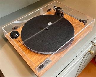 SOLD. Orbit Special Turntable. Uturn Audio. Included cords and instructions. Sells new for $569. YOURS FOR Like New Condition. 