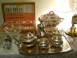 vintage silverplated tea/coffee set with matching tray