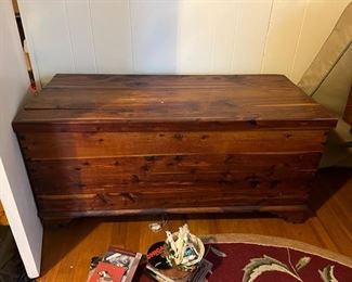 CEDAR CHEST