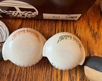 VINTAGE 1950'S FLYING SAUCER S&P SHAKERS