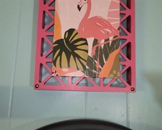 It's another flamingo