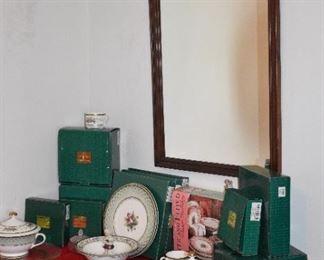 UPSTAIRS-Holiday Room Overview