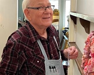 We all love Don!  Nice hat!