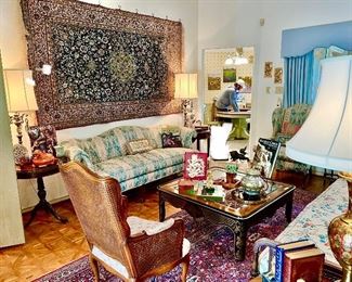 The perfect sitting area in the living room.