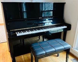 Yamaha Upright YUX Piano 