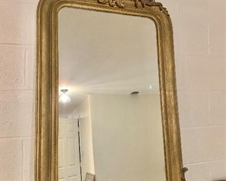Vintage mirror with Cherubs