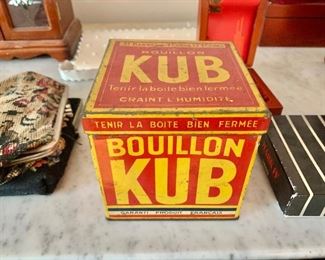 FRENCH KUB ANTIQUE SOUP BOUILLON TIN ~ LITHO BOX ~ ADVERTISING CANISTER