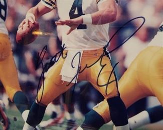 Brett Favre Signed 8 x 10 Photo Green Bay Packer Autographed Collectible Memorabilia 