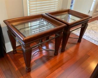 Coffee table and 2 end tables are available for presale on estate sales.net marketplace.