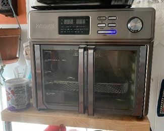 Air Fryer full-size ..nice kitchen stand. Mixer down below