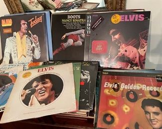 Nice collection of Elvis LP's - Many factory sealed 