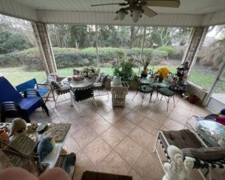 Nice selection of outdoor items